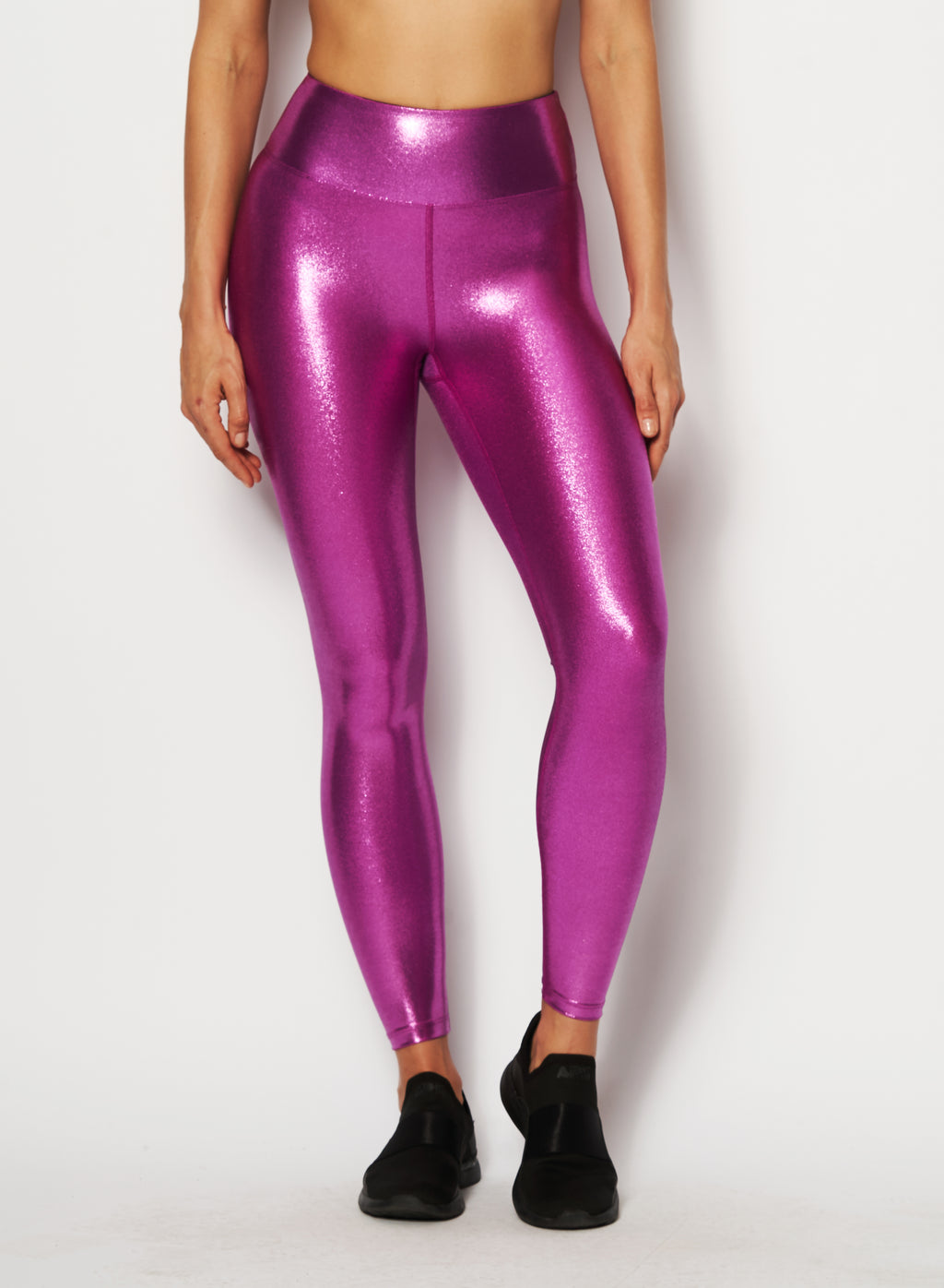 Heroine Sport Marvel Metallic High-Waisted Legging  Urban Outfitters Japan  - Clothing, Music, Home & Accessories